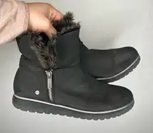 London Fog |‎ Black Slip On Snowboot 8.5 Fur Lined Fuzzy inner