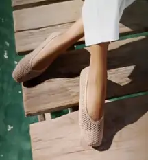 Vivaia Margot Mesh Square Toe Flat Almond Color V Cut 2.0 Womens 9