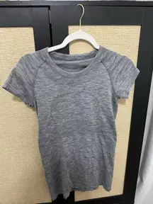 Lululemon Swiftly Tech Short Sleeve