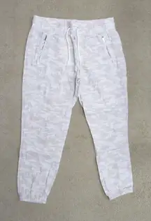 Athleta Cabo Tide Linen‎ Jogger Pants Women Size 10 in Neutral Camo Pull On