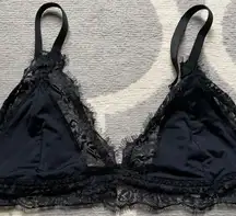 Black Lace Bralett