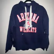 New Arizona Wildcat Hoodie woman’s Large
