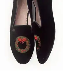 Isaac Mizrahi  Black Velvet Shoes Embroidered Christmas Slip On Size 10 Womens