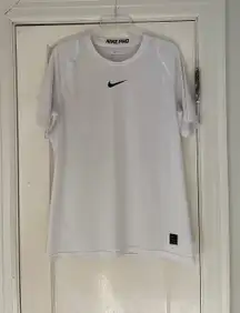 Nike Pro T-Shirt