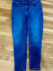 AE High Rise Jegging Crops, Size 8