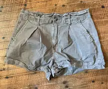 American Eagle khaki paper bag gathered waist 8 shorts