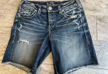 silver Jeans boyfriend Mid Short size 27 / L6 6 Stretch Cut Off Distressed