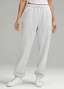 Lululemon Scuba Mid-Rise Oversized Jogger- Ultra Light Grey- Medium
