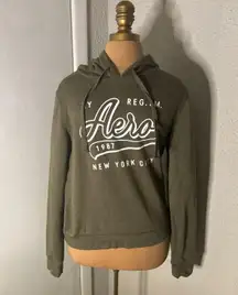 Aeropostale Green Long Sleeve Logo Hoodie M Winter Casual Comfy Classic Preppy