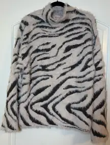 Philosophy Women's Zebra Print Sweater Light Pink Black Fuzzy Nov Fashion