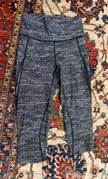 Lululemon Womens Pace Perfect Crop Tight Size 4 Air Time Back White Running