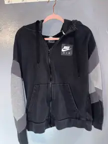 Men’s black Nike Air zip up hoodie Size Medium