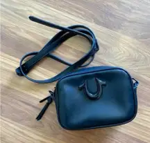 Horseshoe Camera Crossbody Bag