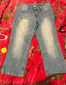 Maurice's Cropped Jeans