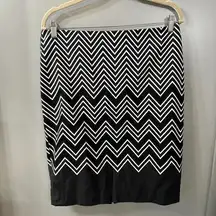 WHBM White House Black Market Black and White Ribbon Pencil Skirt Size 10