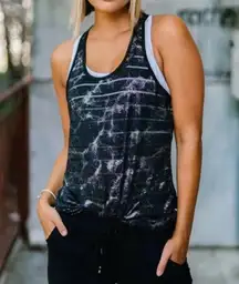 Black Reflective Havana Tank, Medium