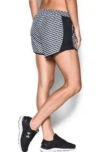 Under Armour  Women's Size XL Fly-By 1.0 Running Shorts Black/Grey Activewear