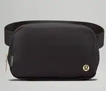 Everywhere Belt Bag