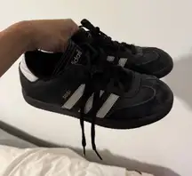 Adidas Sambas