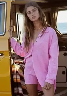 ✨FREE PEOPLE Zuma Sweater Hot Pink Sz Medium Shorts✨