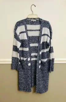 Blue White Knit Striped Casual Weekend Cardigan Sweater Size Small/Medium