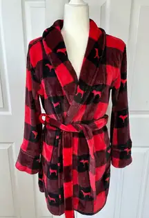 VS Pink Flannel Robe