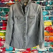 J.Crew  Perfect Fit Classic Chambray Shirt XS Style 91506 Roll Tab Sleeves