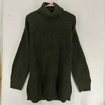 H&M Divided Turtle Neck Pullover Sweater Waffle Knit Women’s Small Green