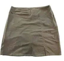 Patagonia Women's Size 6 Green Nylon A-line Skort Zip Twill Short