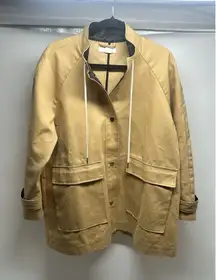 H&M tan canvas field jacket with snap button front,‎ large flap pockets,size M