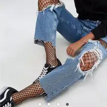 ASOS DESIGN medium fishnet tights