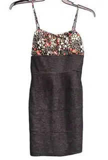 Alyn Paige Black Sleeveless Floral Formal Mini Dress Women’s Size 7/8