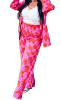 Conjuess Women’s Pink and Red Checkered Outfit Pajamas. 2 Piece Set. Size Large.