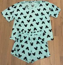 size small disney pajama set