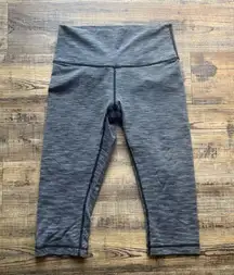 Lululemon Women's Heather Gray 17 Cropped Leggings Size 8