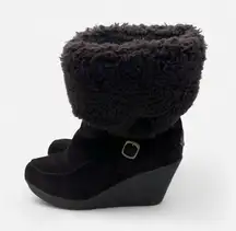 BEARPAW Brown Suede Sheepskin Footbed Wedge Boots Booties size 8