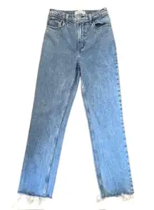 Abercrombie & Fitch 90s Straight Ultra High Rise Jeans Light Blue Raw Hem A&F 26