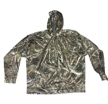 Realtree Xtra Camo Lightweight Hooded Long Sleeve Shirt – Size XL (46–48)