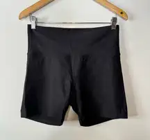 Aerie Offline Ribbed Black 5” Inseam Bike Shorts Size Large