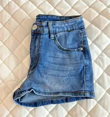 Low-Rise Jean Shorts Blue