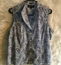 Jones NY No Iron Button up paisley Top