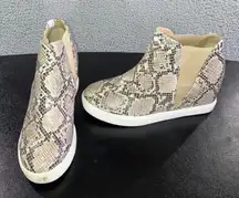 Coconuts by Matisse Snake Print Wedge Sneakers Booties Women 8.5 Pull On