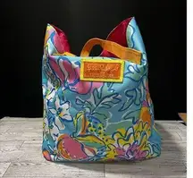 Lilly Pulitzer For Estee‎ Louder Multicolor Floral Strap Canvas Tore Beach Bag