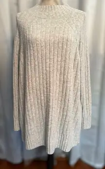 Women’s Ava & Viv Light Gray Knit Fabric