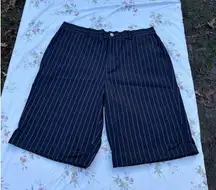 Ralph Lauren Active Women's Shorts Size 14 Black White Pinstripe Summer‎ Spring