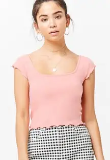 NWT Lettuce Edge Crop Top