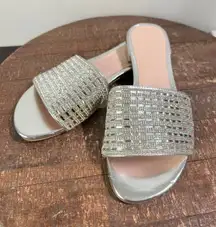 Chinese Laundry Silver Embellished Rhinestone Slide Sandals Flat Size 6 36.5