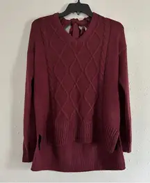 Cupcake Maroon Knit V-Neck Tie Back Sweater Casual Comfy Medium Francesca’s
