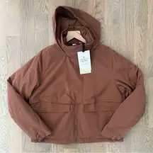 NWT Lululemon Women's Always Effortless Insulated Jacked Roasted Brown Size 6