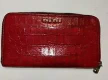 Authentic MIU MIU Zip Wallet - Crocodile embossed leather - Zippy